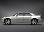 Chrysler 300C 2004 года